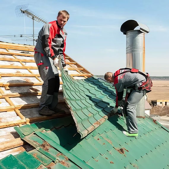 Демонтаж кровли и крыши в Нижней Туре и Свердловской области